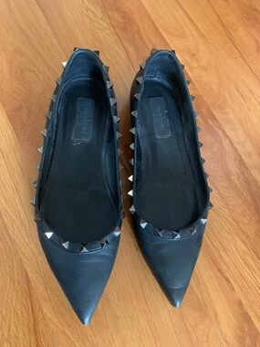 Valentino women flat 37 used